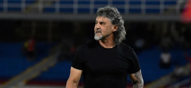 Este es el coqueteo que le ha hecho Leonel Álvarez a Nacional. / Foto: Vizzorimage.