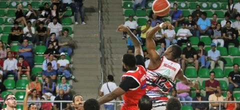 Titanes de Barranquilla vivió un nuevo duelo contra Piratas de Bogotá. / Foto: Página DPB Colombia.