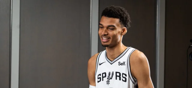 Víctor Wembanyama no jugará con su selección - AFP