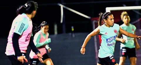 Mira la falta que hizo Colombia Femenina vs. Irlanda en amistoso previo al Mundial. / Foto: AFP.