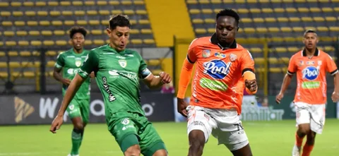 La Equidad y Envigado repartieron puntos en la fecha 2 con empate 1-1. / Foto: Vizzorimage.