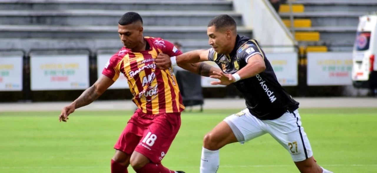 Tolima empató 1-1 contra Águilas Doradas. / Foto: Vizzorimage.