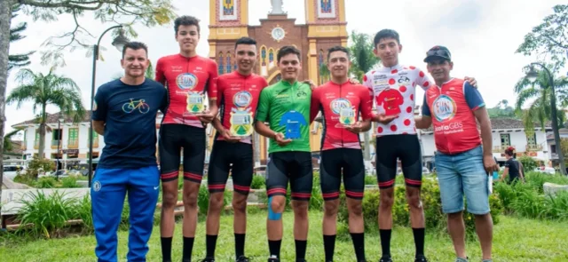 Así le fue al equipo de la Fundación Esteban Chaves en la Rubén Darío Gómez. / Foto: Cortesía.