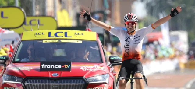 Ion Izaguirre ganó la etapa 13. Foto: AFP