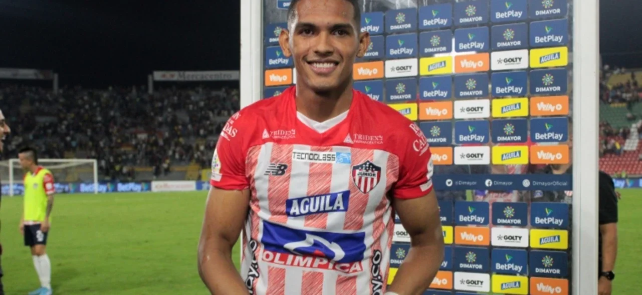 Medellín y Junior empatan sin goles.