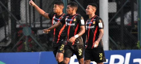 Triunfo de Pereira 0-1 sobre Tigres - VizzorImage / Felipe Caicedo