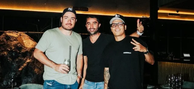 Juan Fernando Quintero en la inauguración de su restaurante. Foto: Instagram/juanferquinterop