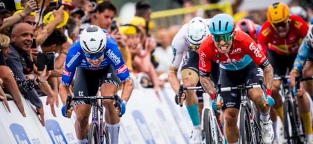Esto fue lo que pasó entre el Tour de Francia y la Fórmula 1. / Foto: AFP.