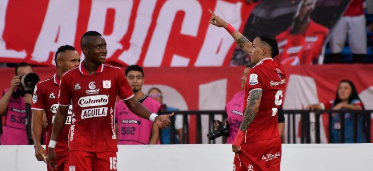 ¿América, rumbo a ser el más grande de Colombia? | Foto: VizzorImage / Gabriel Aponte