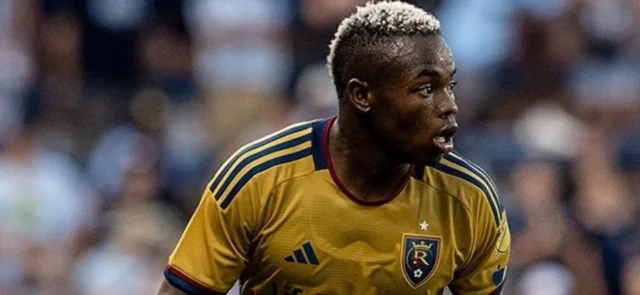 Carlos Andrés Gómez viste su segunda casaca como profesional - Instagram: @realsaltlake