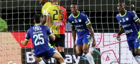 Jhon Cabal anotó su primer gol liguero - VizzorImage / Pablo Bohorquez