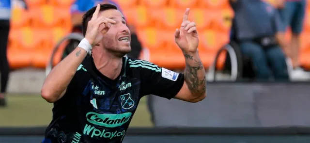 Luciano Pons, delantero de Medellín | Foto: VizzorImage / Donaldo Zuluaga