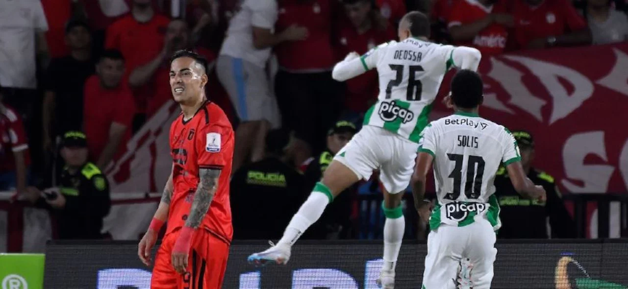 Nacional celebró ante América | Foto: VizzorImage / Gabriel Aponte