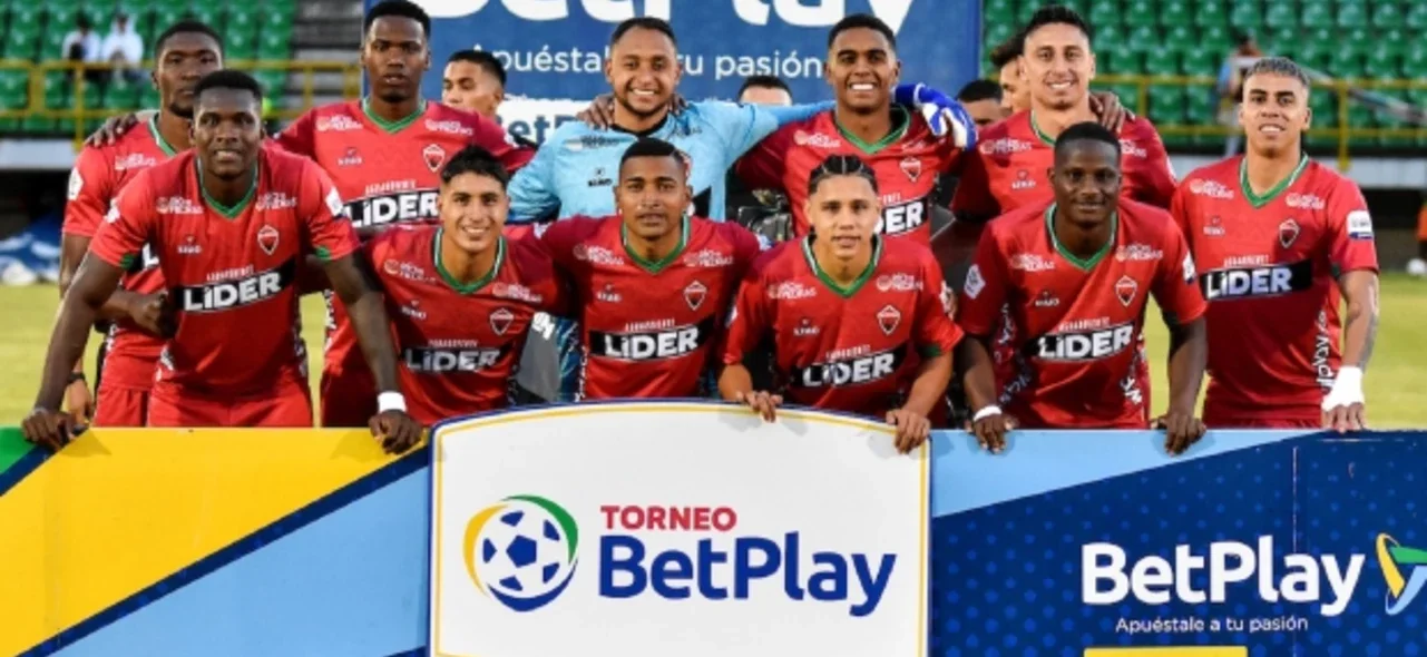 Patriotas buscó abrir el marcador en Tunja contra Real Cartagena. / Foto: Vizzorimage.