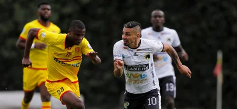 Bogotá y Llaneros empataron sin goles. Foto: VizzorImage / Andres Rot