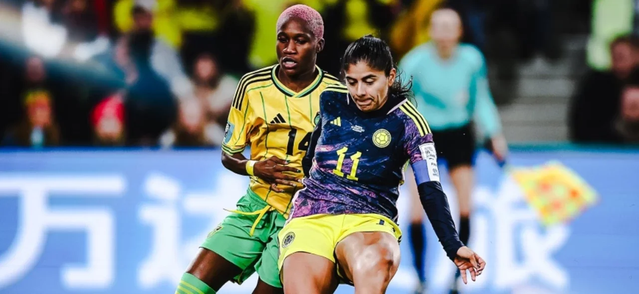 Catalina Usme con los pies en la tierra ya palpita el juego contra Inglaterra. / Foto: FCF.