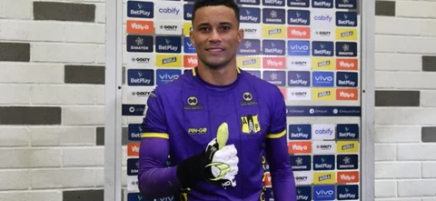 Santa Fe y Medellín empatan sin goles.