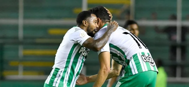 Dorlan Pabón y Giovanni Moreno en Nacional - Foto: VizzorImage/ Gabriel Aponte