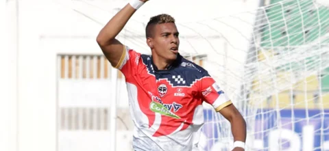 Fortaleza y Leones empatan sin goles.