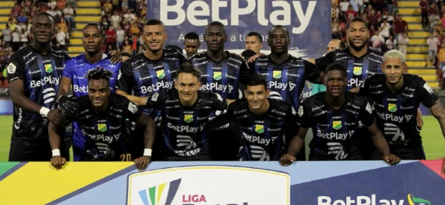 Conoce cuánto dinero podría tener Huila con la venta de Moisés Caicedo. / Foto: Vizzorimage.