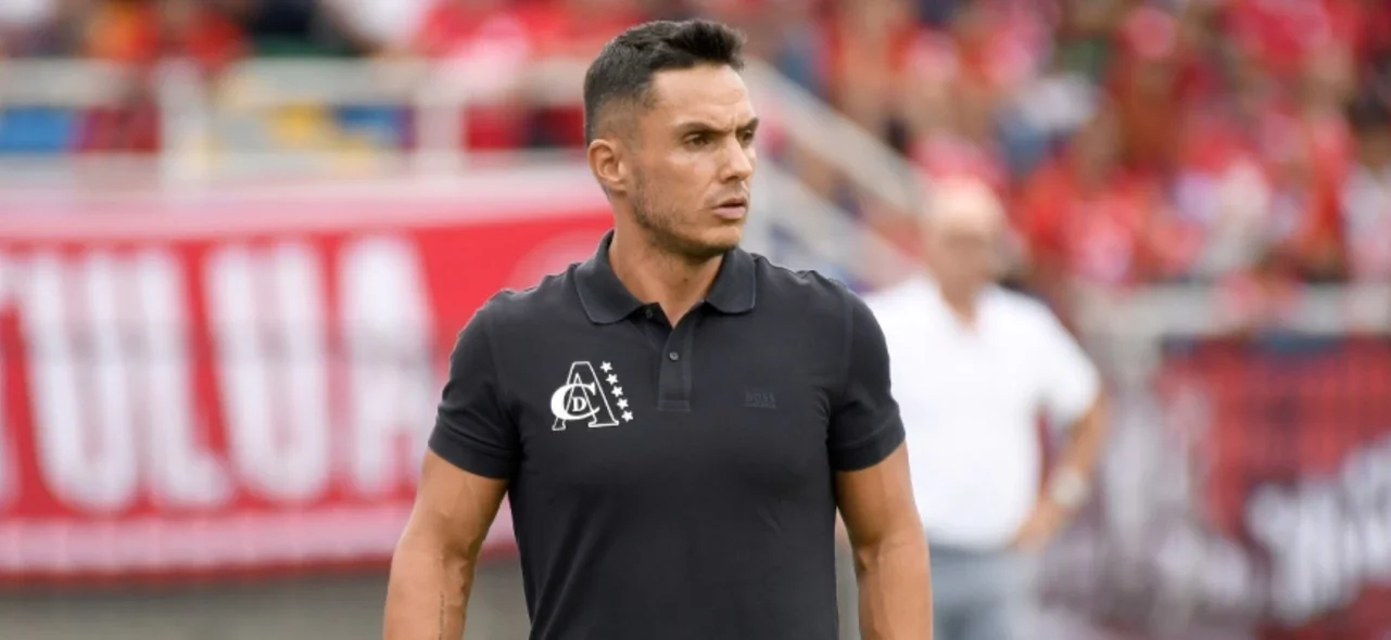 Lucas González, técnico de América de Cali -VizzorImage / Oswaldo Paez