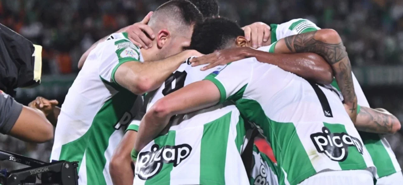 El VAR le anuló un gol a los locales al 89’ - VizzorImage / Luis Benavides