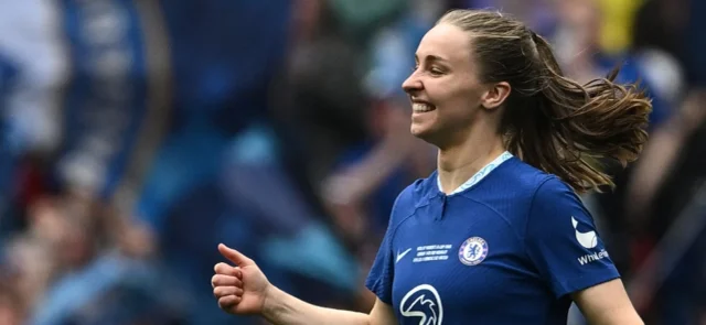 Niahm Charles, centrocampista de la Selección de Inglaterra / Foto: AFP