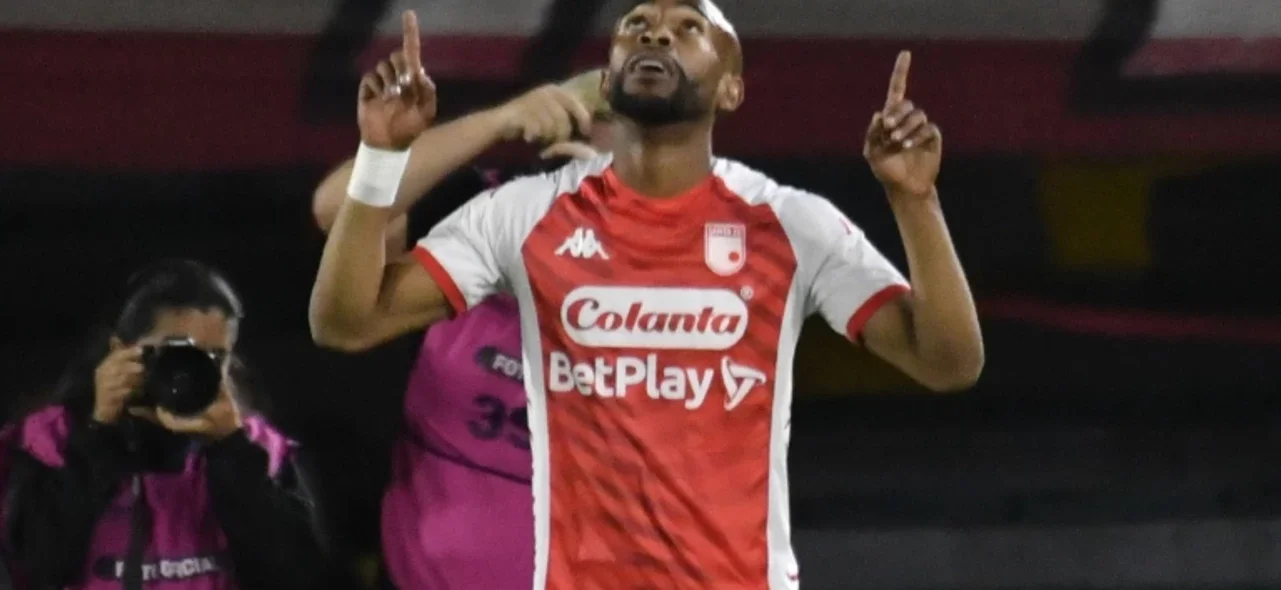 Triunfo de Santa Fe 2-0 sobre Envigado - VizzorImage / Luis Ramirez