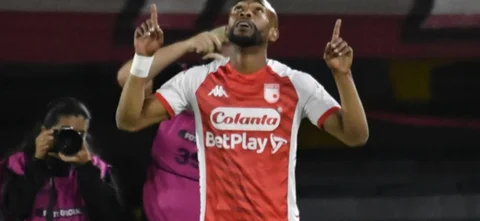 Triunfo de Santa Fe 2-0 sobre Envigado - VizzorImage / Luis Ramirez