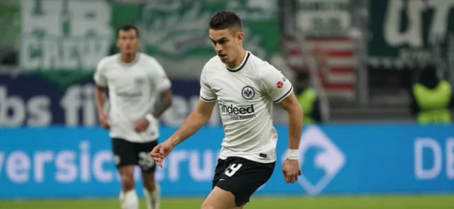 Rafael Santos Borré tendría un nuevo equipo. / Foto: Twitter RafaelBorre_.