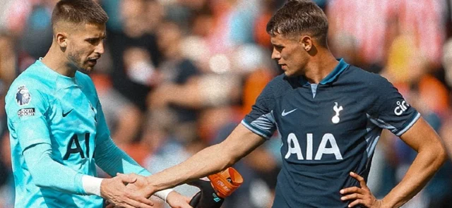 Tottenham - Foto: @SpursOfficial