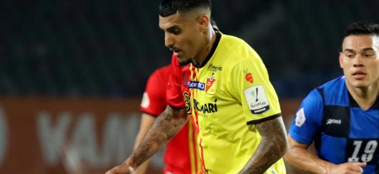 Adrián Balboa - Delantero de Pereira - VizzorImage / Pablo Bohorquez