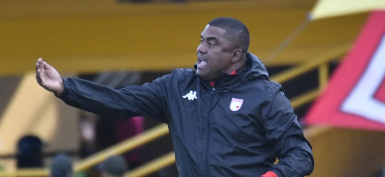Hubert Bodhert técnico de Independiente Santa Fe - VizzorImage / Luis Ramírez