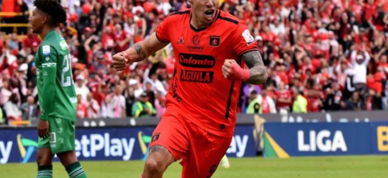 Facundo ya había amenazado el arco rival | Foto: VizzorImage / Felipe Caicedo