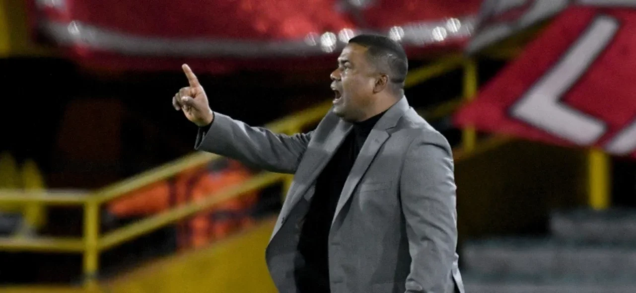 Hubert Bodhert, técnico de Independiente Santa Fe - VizzorImage / Luis Ramirez