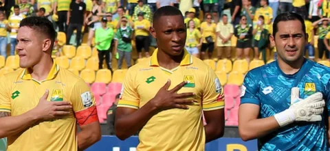 Javier Reina, Víctor Mejía y James Aguirre - VizzorImage / Jaime Moreno