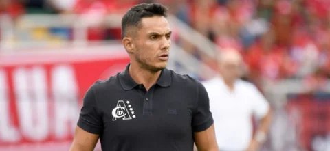 Lucas González - Técnico de América de Cali - VizzorImage / Oswaldo Paez