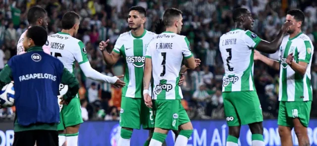 Un nuevo lesionado en Atlético Nacional | Foto: VizzorImage / Luis Benavides