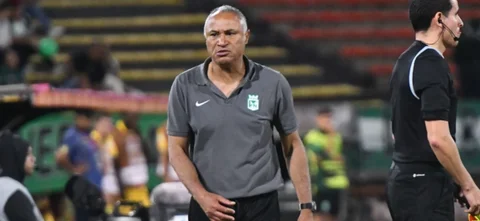 VizzorImage / Luis Benavides