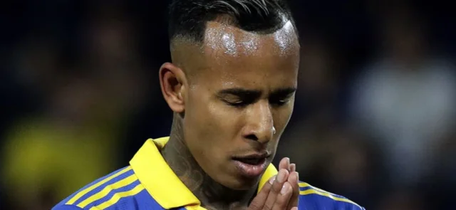 Boca no se quedó quieto y le dañó el plan a Sebastián Villa / AFP