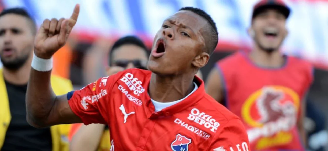 ¿Se puede ilusionar Medellín con la llegada de Yairo Moreno? | Foto: VizzorImage/ León Monsalve