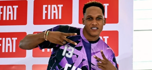 Yerry Mina - Defensor central colombiano - AFP