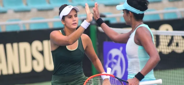 Yuliana Lizarazo y Juliana Pérez García en las semifinales del WTA Barranquilla 2023 - Twitter: @fedecoltenis