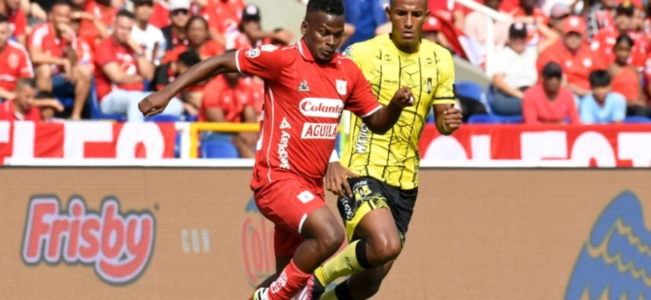 El último duelo entre ambos equipos quedó 1 a 0 a favor de los rojos - VizzorImage / Oswaldo Paez