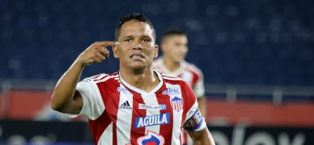 Carlos Bacca. Foto: VizzorImage / Jairo Cassiani