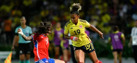 Jorelyn Carabalí defiende a su hermano: no era un gota a gota. / Foto: Vizzorimage.