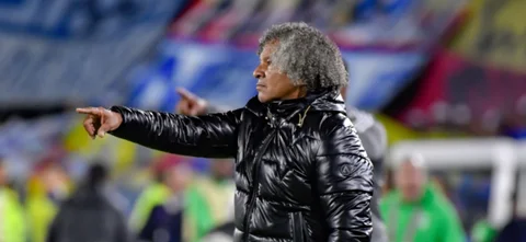 Alberto Gamero técnico de Millonarios - VizzorImage/ Gabriel Aponte