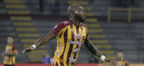 Tolima derrotó a Pasto. Foto: Vizzorimage