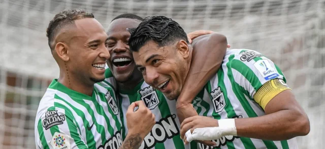 Jarlan Barrera, Yerson Candelo y Jefferson Duque - Foto: VizzorImage/ Luis Benavides
