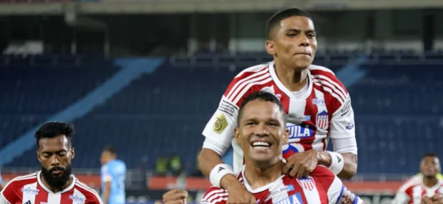 Junior consiguió una goleada histórica. Foto: VizzorImage / Jairo Cassiani
